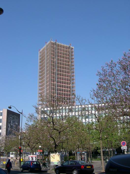  Tour de Jussieu en cours de rénovation